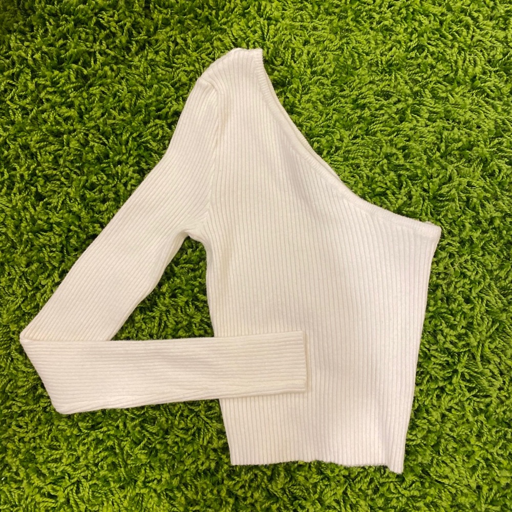 White one shoulder Kendal and Kylie top brand new